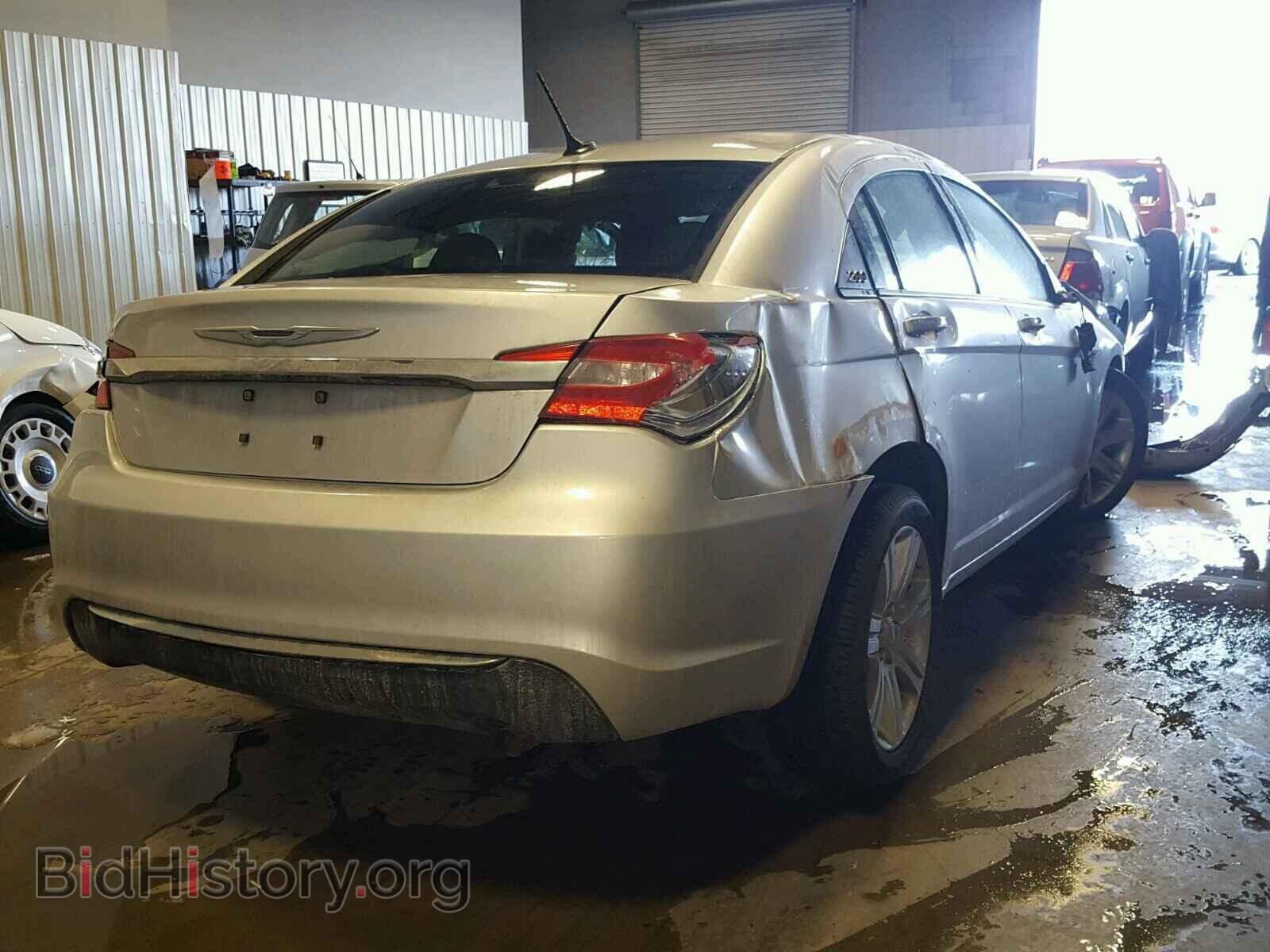 2012 CHRYSLER 200 - VIN: 1C3CCBAB3CN178898 - Photo 4