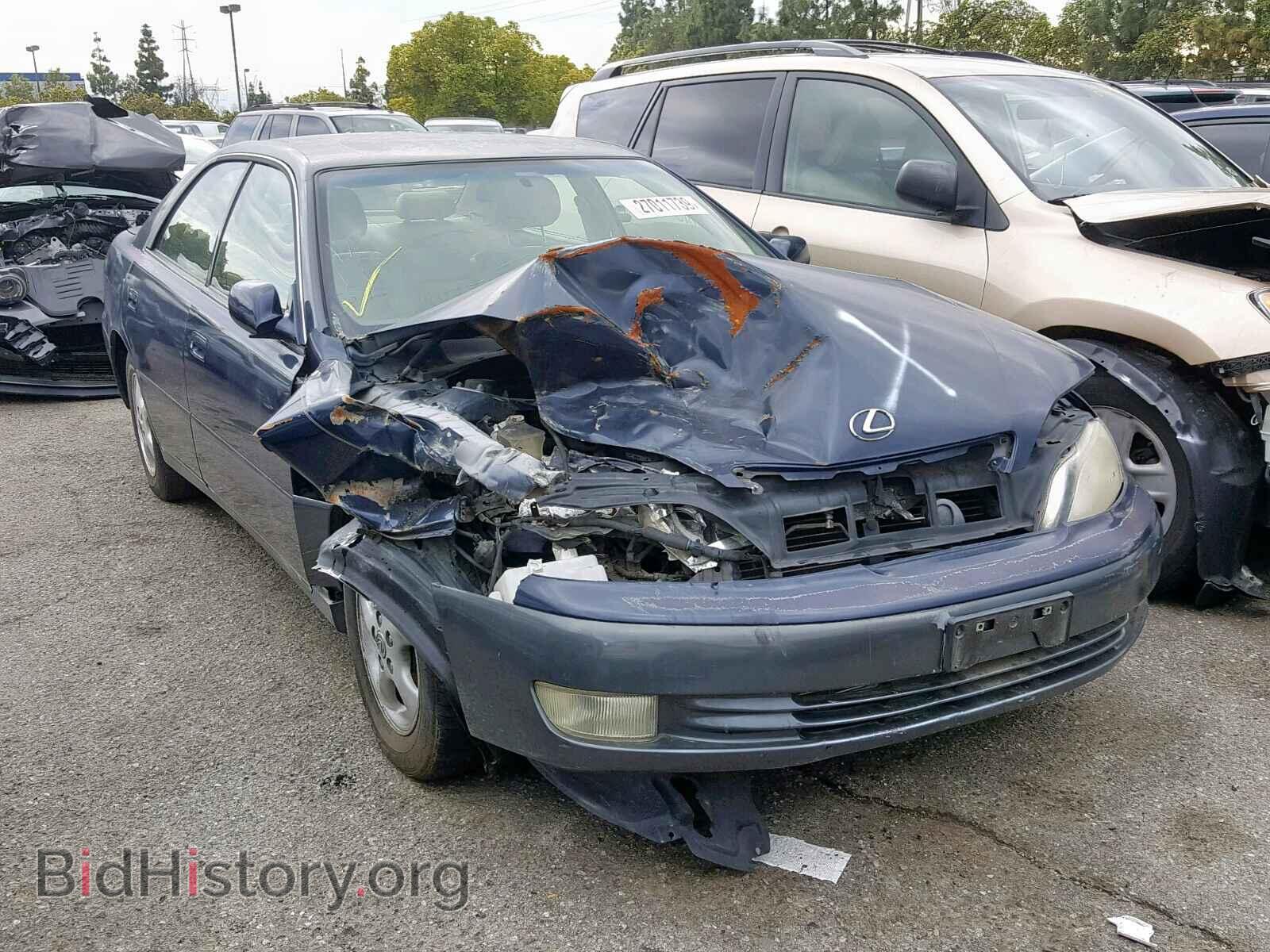 Фотография  - LEXUS ES300 1998