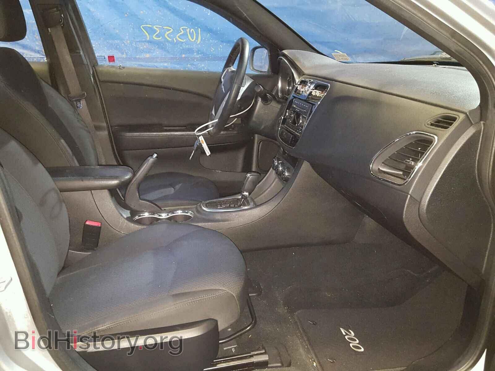 2014 CHRYSLER 200 - VIN: 1C3CCBBG4EN106976 - Фото 5