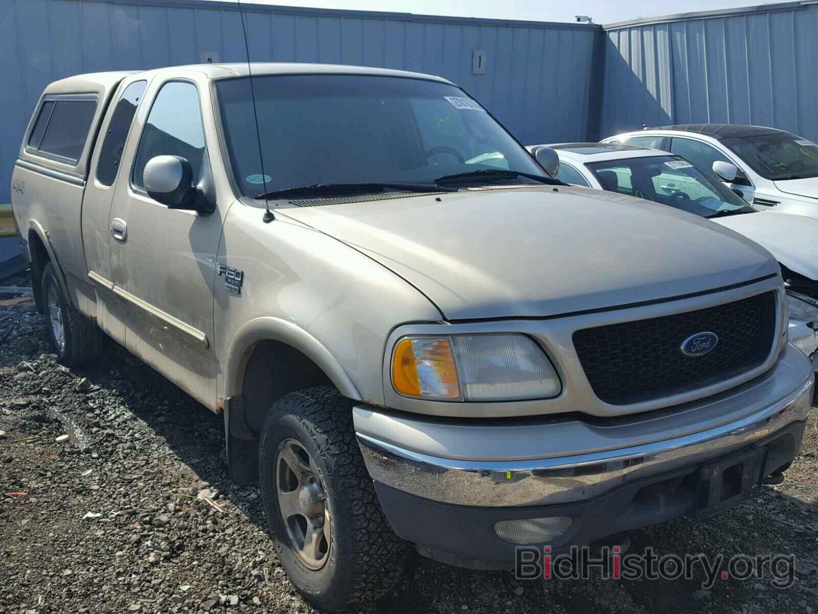 Photo 1FTRX18W3YNC25772 - FORD F150 2000