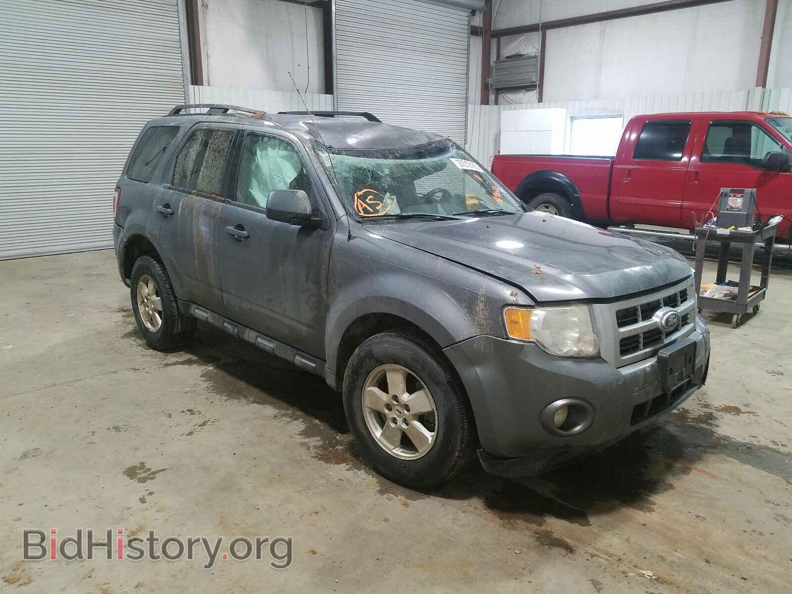 Фотография 1FMCU0D76BKA69626 - FORD ESCAPE 2011
