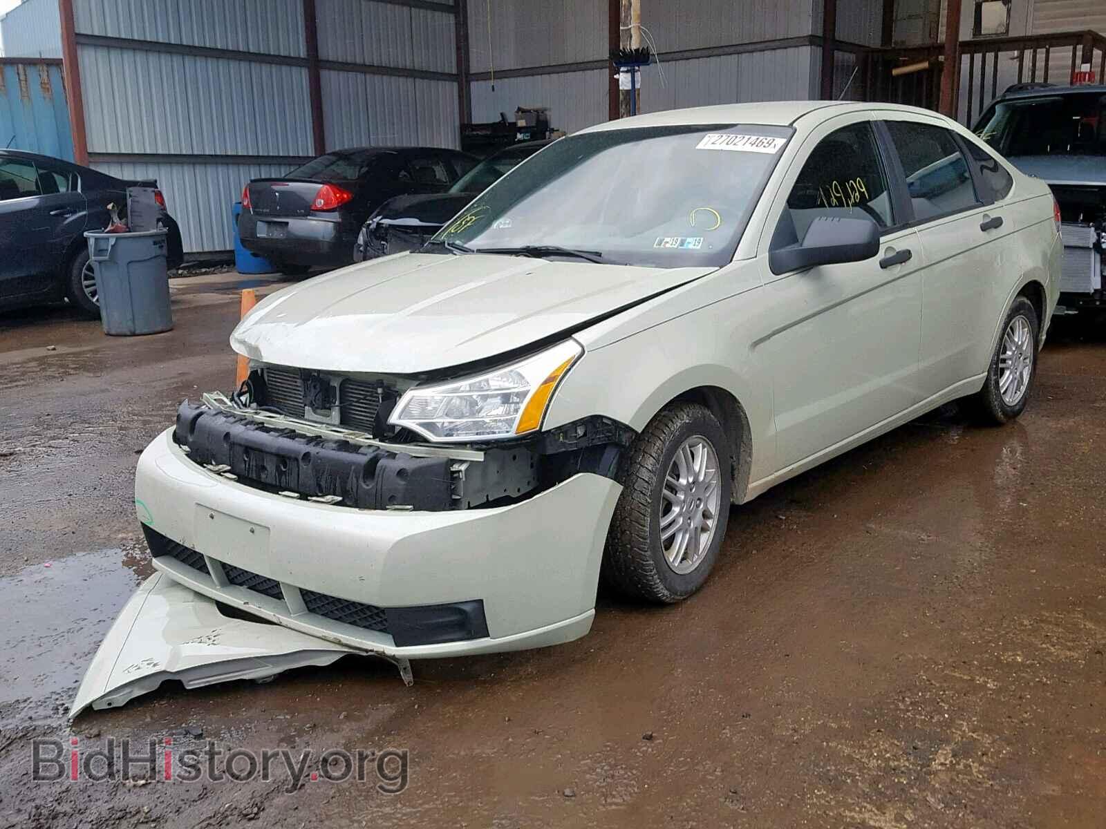 2011 FORD FOCUS - VIN: 1FAHP3FN0BW110054 - Photo 2