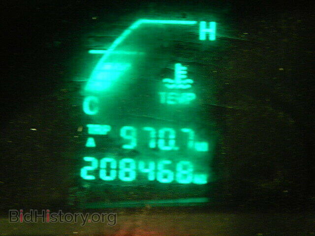 2001 CADILLAC DEVILLE - VIN: 1G6KD54YX1U212380 - Photo 8