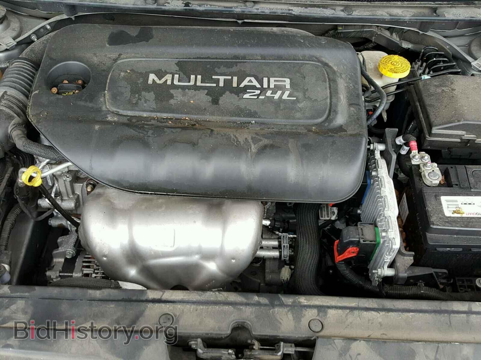 2016 CHRYSLER 200 - VIN: 1C3CCCABXGN102722 - Photo 7