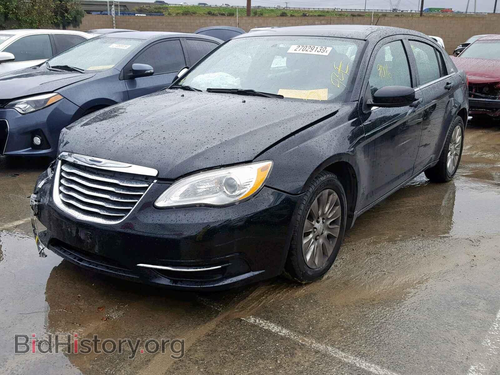 2011 CHRYSLER 200 - VIN: 1C3BC4FB2BN569801 - Фото 2