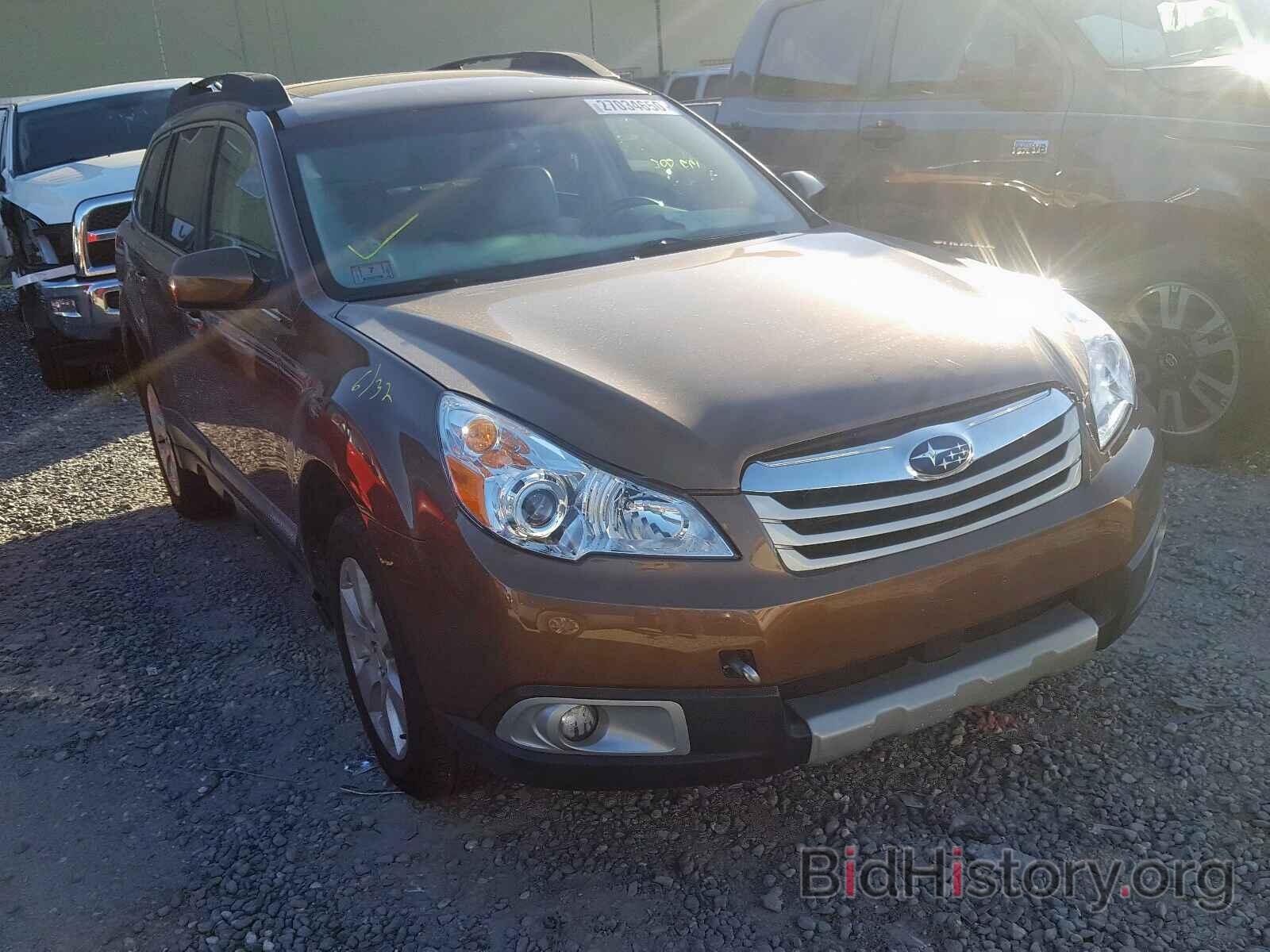 Photo 4S4BRDLC2B2314022 - SUBARU OUTBACK 2011