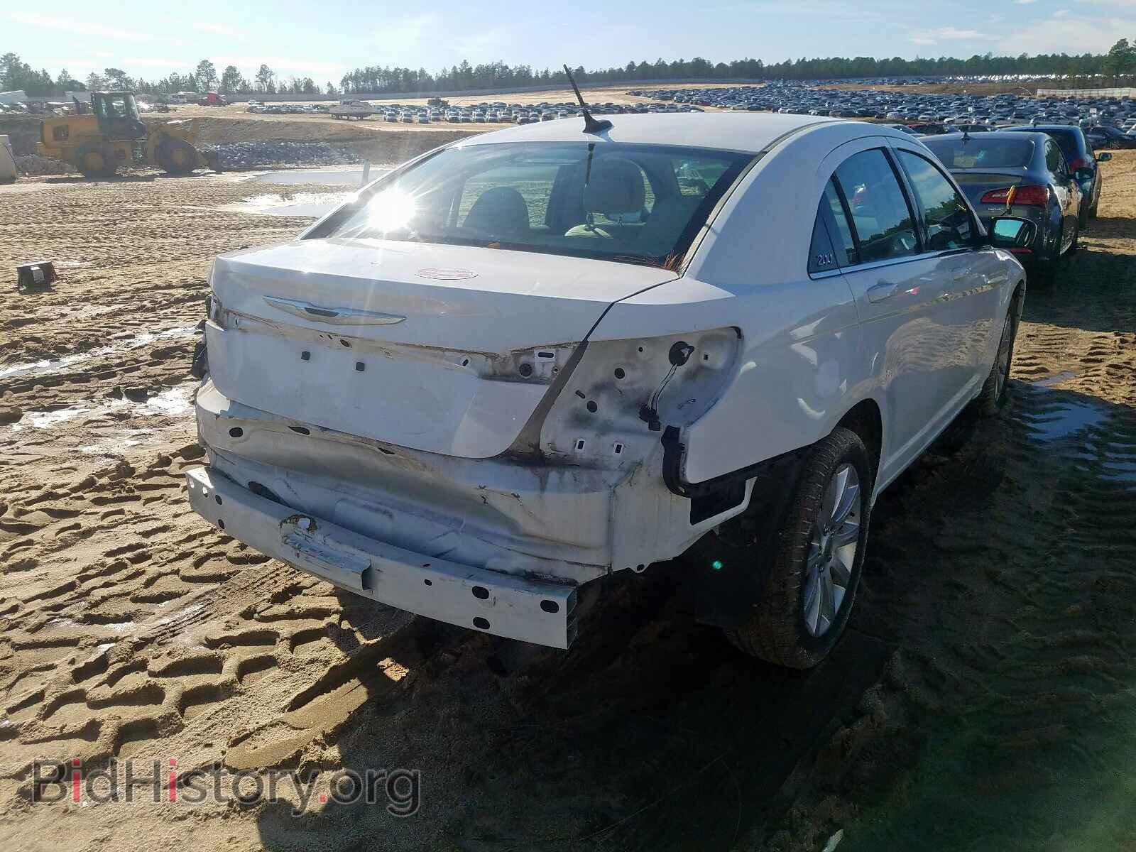 2012 CHRYSLER 200 - VIN: 1C3CCBBB9CN210137 - Фото 4