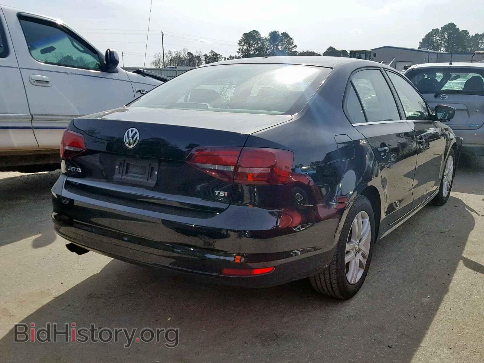 2017 VOLKSWAGEN JETTA - VIN: 3VW2B7AJXHM221114 - Фото 4