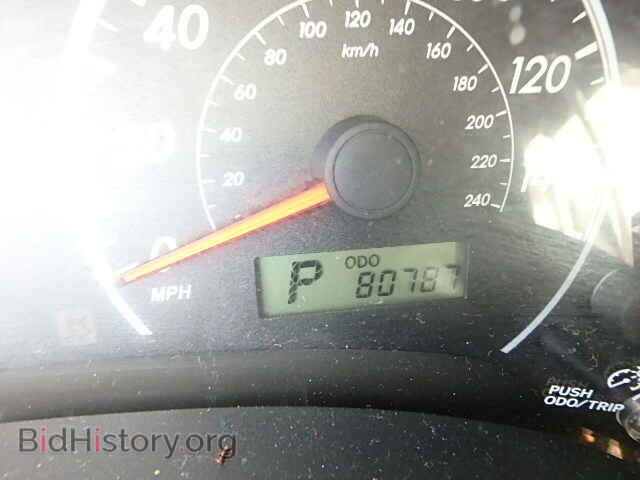 2011 TOYOTA COROLLA - VIN: 2T1BU4EE6BC552040 - Фото 8