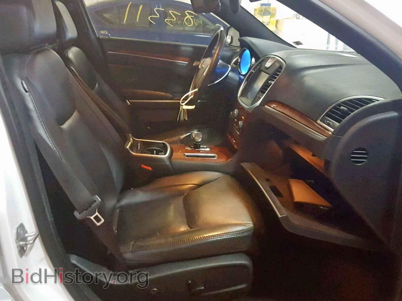 2012 CHRYSLER 300 - VIN: 2C3CCACG5CH310572 - Фото 5