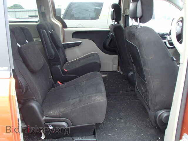 2011 DODGE CARAVAN - VIN: 2D4RN5DG2BR751352 - Photo 6