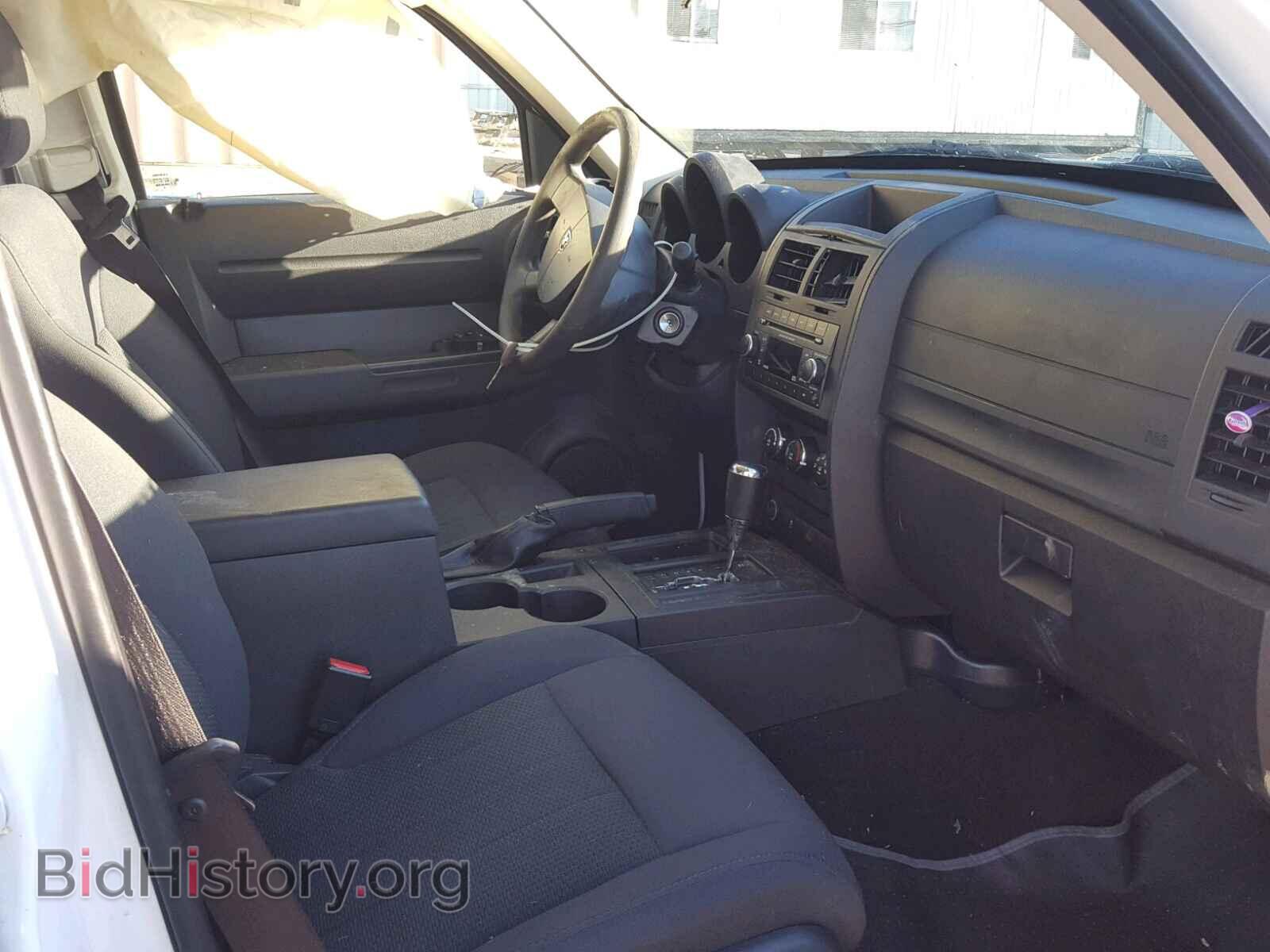 2011 DODGE NITRO - VIN: 1D4PT4GK7BW600859 - Photo 5
