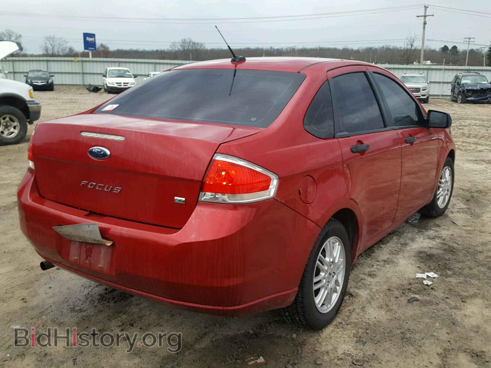2011 FORD FOCUS - VIN: 1FAHP3FN0BW136072 - Фото 4