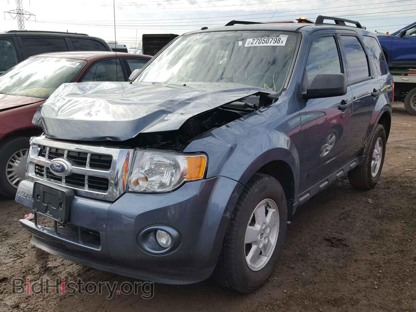 2011 FORD ESCAPE - VIN: 1FMCU0DG8BKB10726 - Фото 2