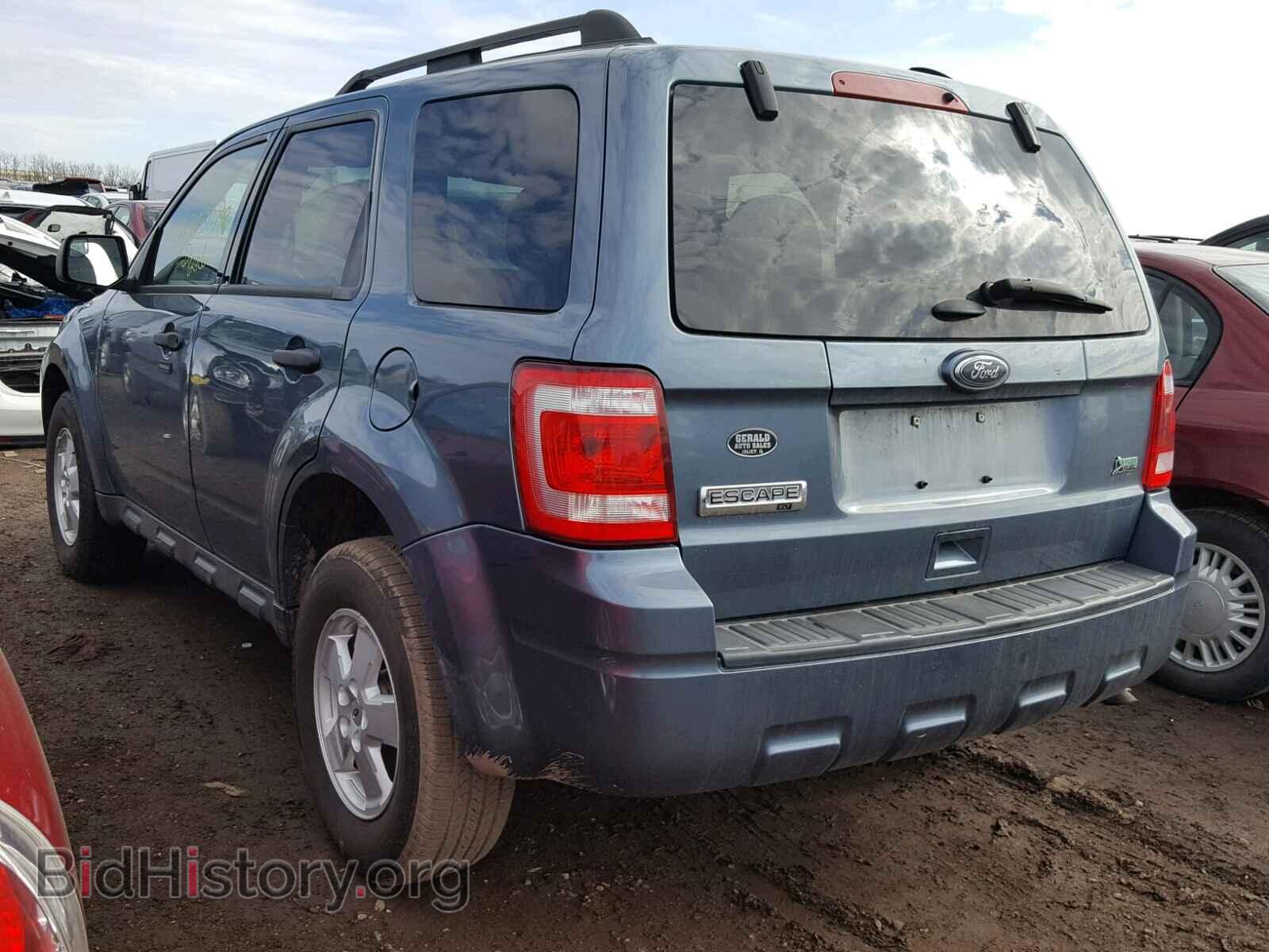 2011 FORD ESCAPE - VIN: 1FMCU0DG8BKB10726 - Фото 3