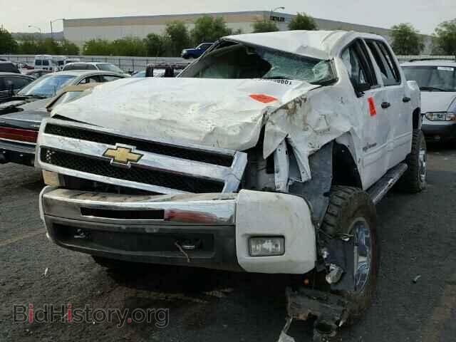 2011 CHEVROLET SILVERADO - VIN: 1GCPKSE35BF160463 - Фото 2