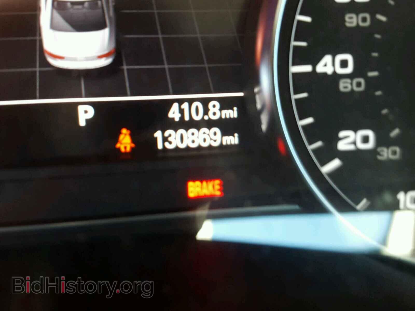 2011 AUDI A8 - VIN: WAURVAFD9BN027192 - Фото 8