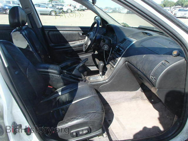 2000 NISSAN MAXIMA - VIN: JN1CA31A3YT016418 - Фото 5