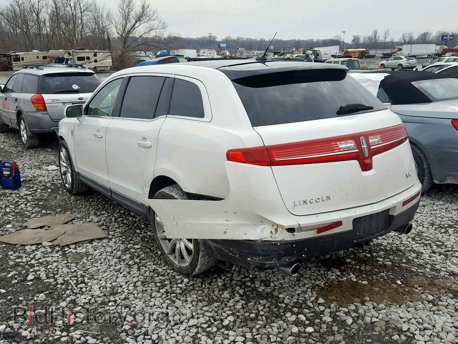 2010 LINCOLN MKT - VIN: 2LMHJ5FR2ABJ00331 - Фото 3