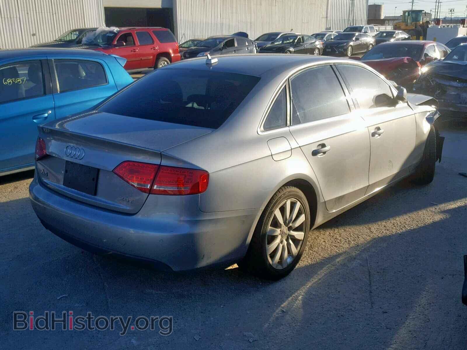 2011 AUDI A4 - VIN: WAUEFAFL2BN021365 - Фото 4