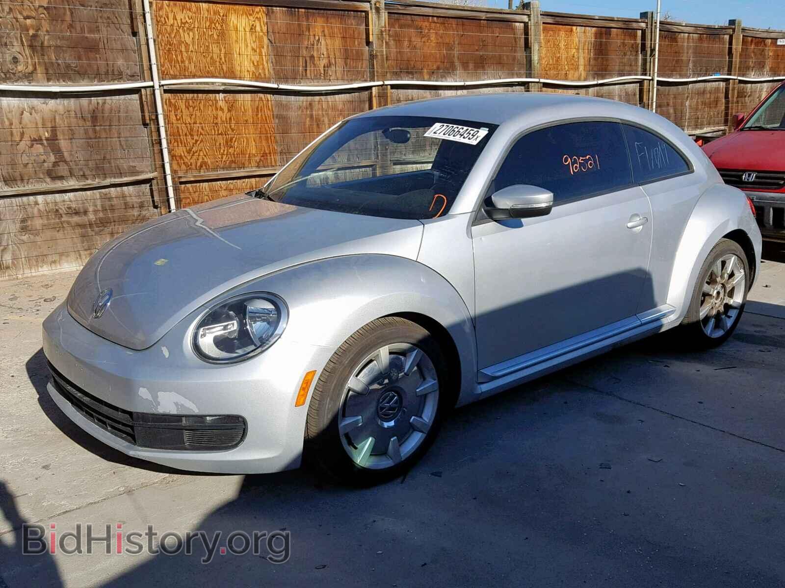 2012 VOLKSWAGEN BEETLE - VIN: 3VWJP7AT4CM602447 - Фото 2