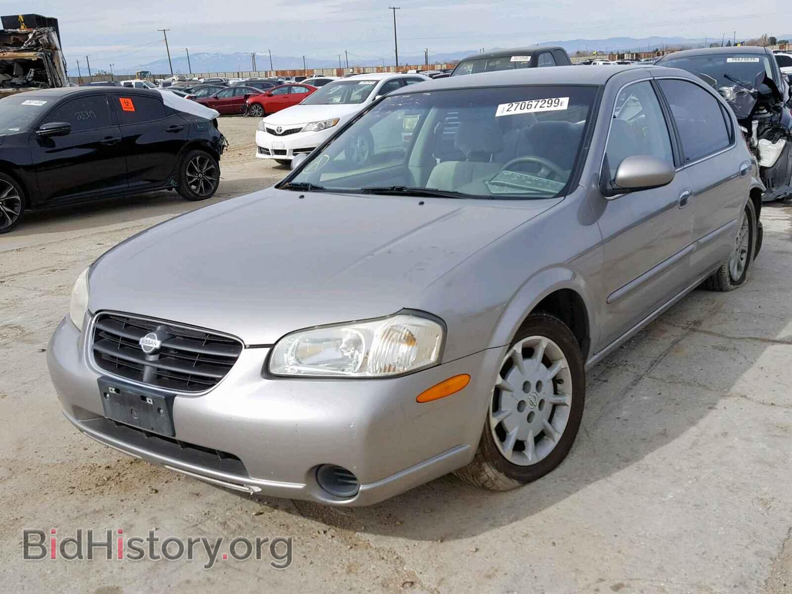 2000 NISSAN MAXIMA - VIN: JN1CA31D1YT703830 - Фото 2