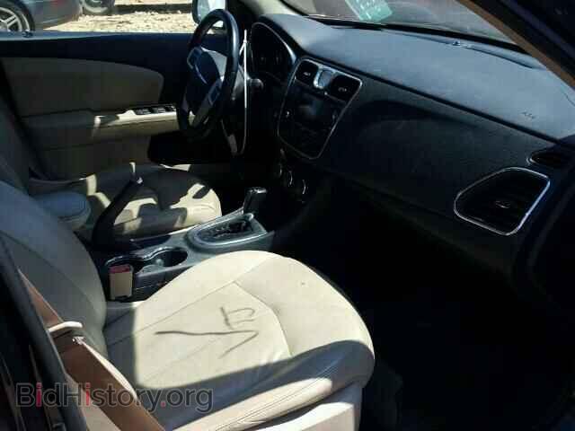 2012 CHRYSLER 200 - VIN: 1C3CCBCB5CN107795 - Photo 5