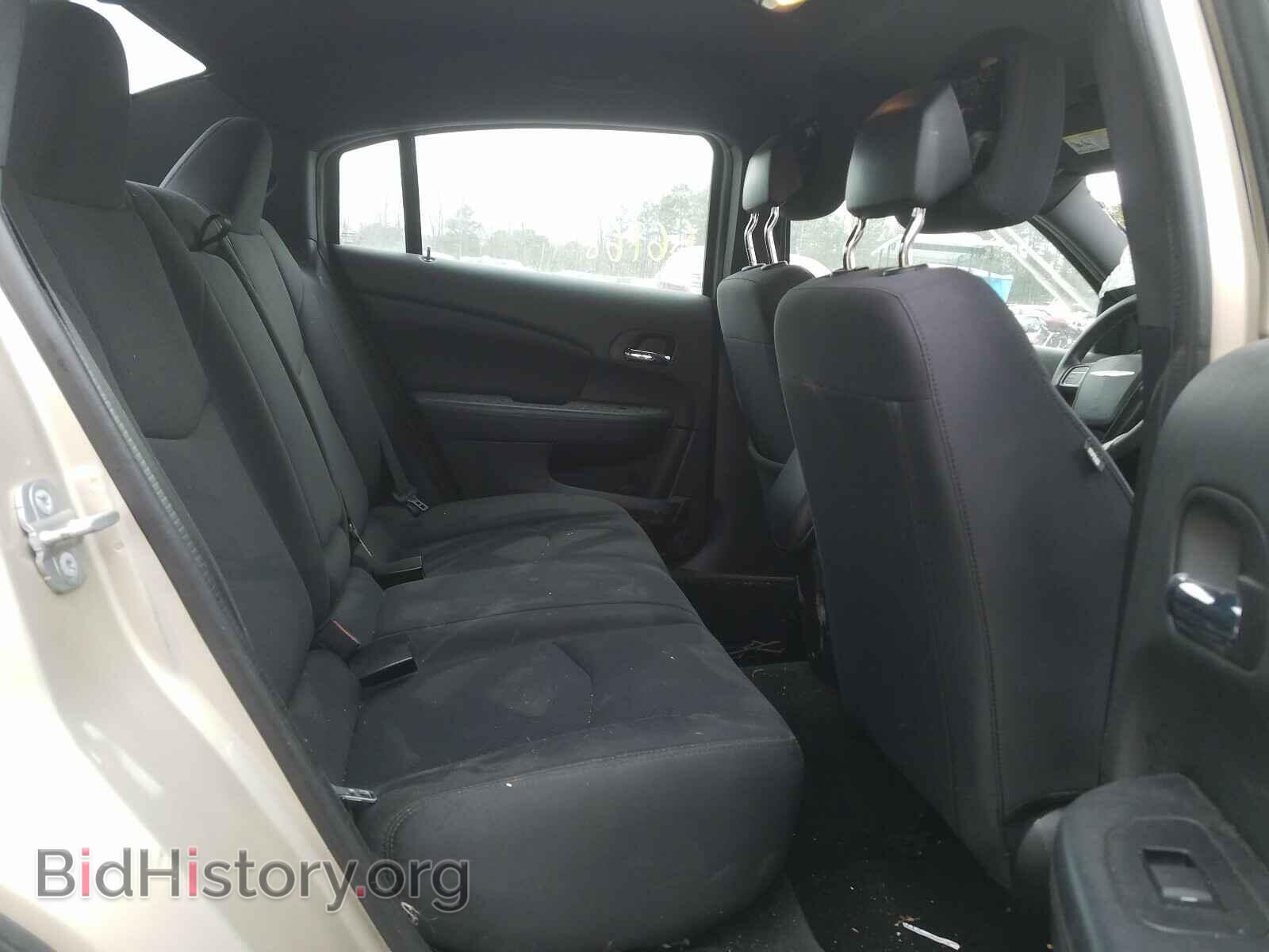 2014 CHRYSLER 200 - VIN: 1C3CCBAB7EN195111 - Фото 6