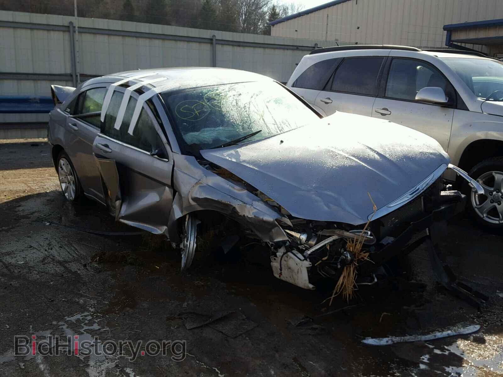 Фотография 1C3CCBBB7DN515329 - CHRYSLER 200 2013