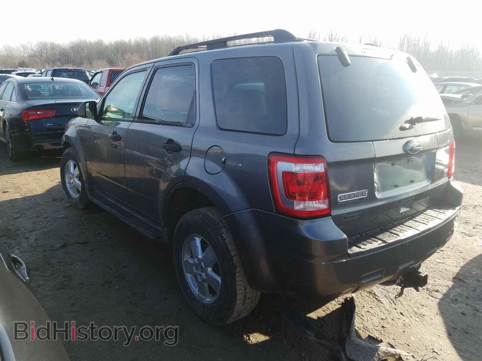 2011 FORD ESCAPE - VIN: 1FMCU9DG7BKB73904 - Фото 3