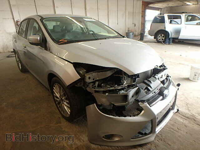 Photo 1FAHP3H27CL131649 - FORD FOCUS 2012