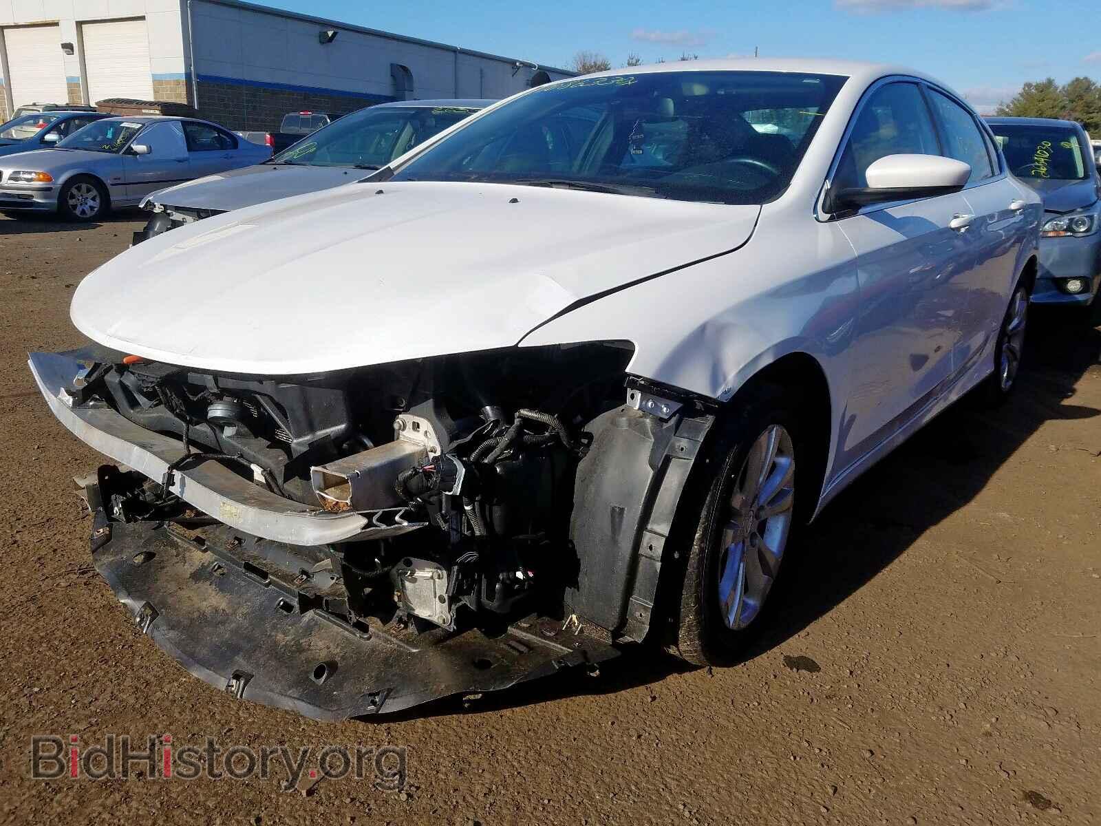 2015 CHRYSLER 200 - VIN: 1C3CCCAB1FN666886 - Фото 2