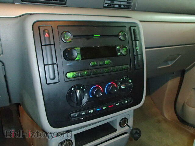2005 FORD FREESTAR - VIN: 2FMZA516X5BA94300 - Фото 9