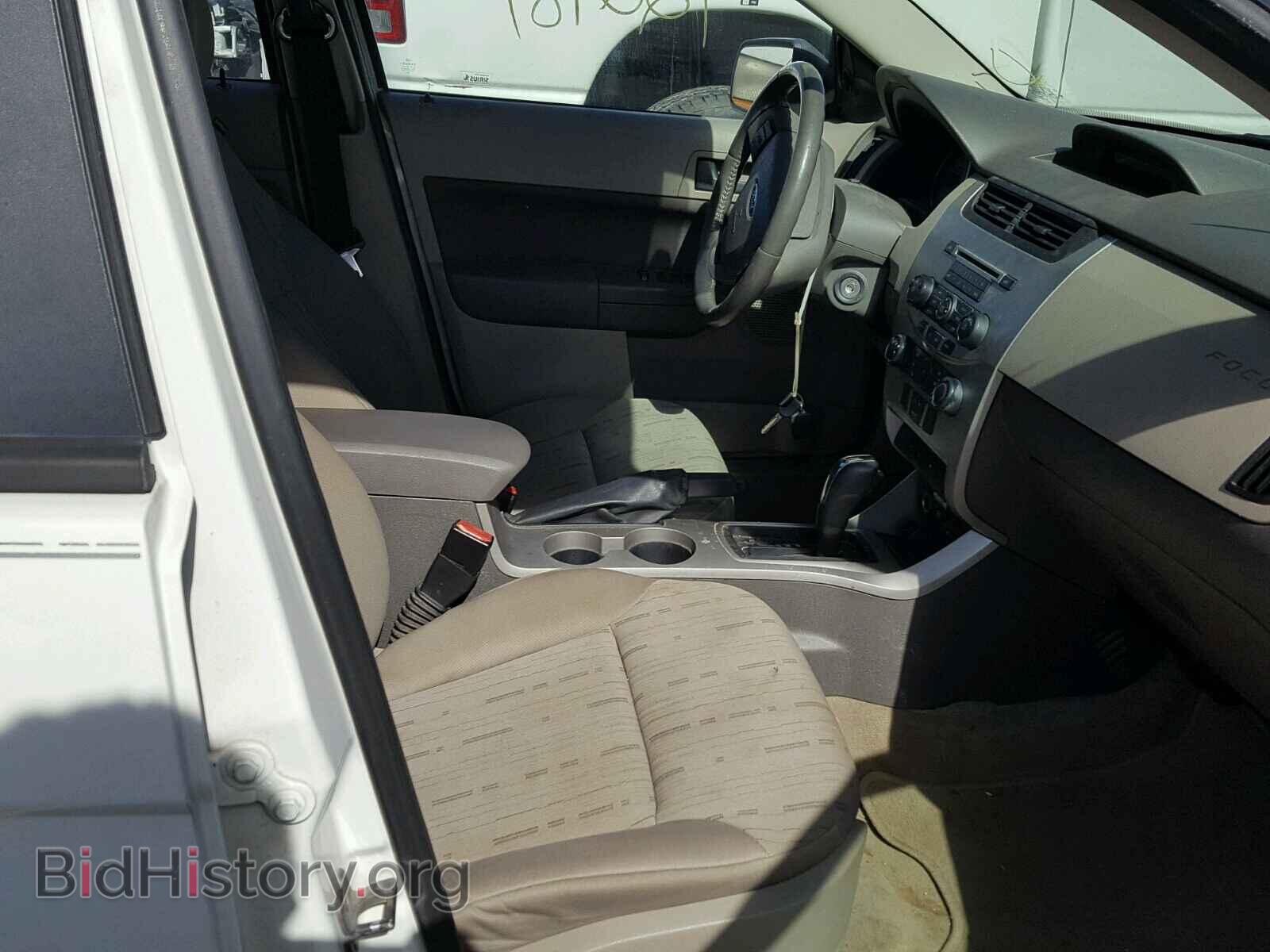 2009 FORD FOCUS - VIN: 1FAHP35N69W111172 - Фото 5
