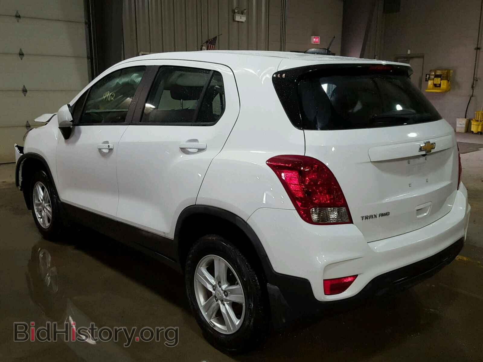 2017 CHEVROLET TRAX - VIN: 3GNCJNSB3HL270450 - Photo 3