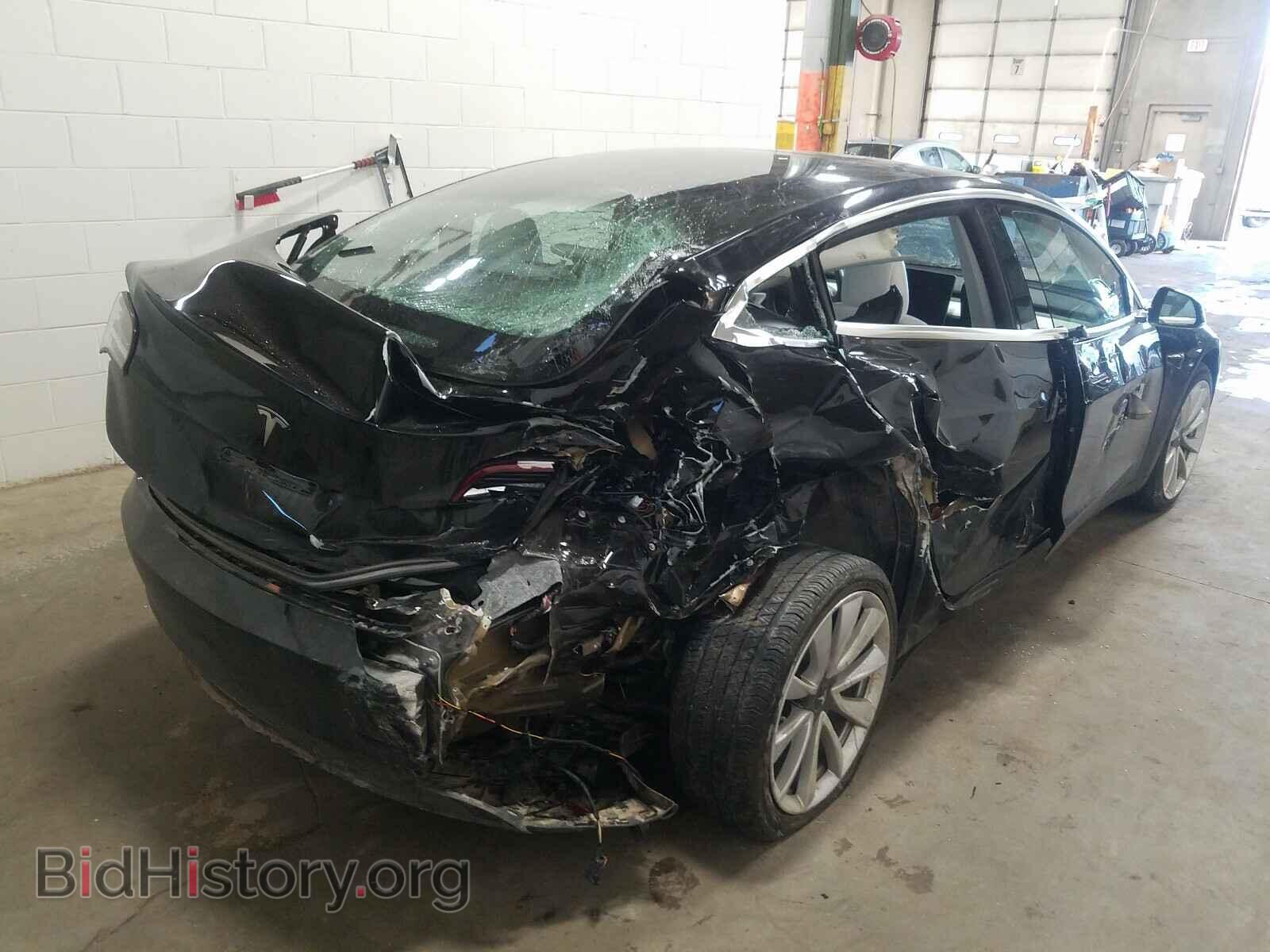 2019 TESLA MODEL 3 - VIN: 5YJ3E1EB7KF195646 - Photo 4