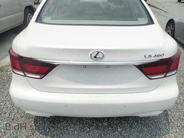 2014 LEXUS LS460 - VIN: JTHBL5EF0E5125440 - Фото 10
