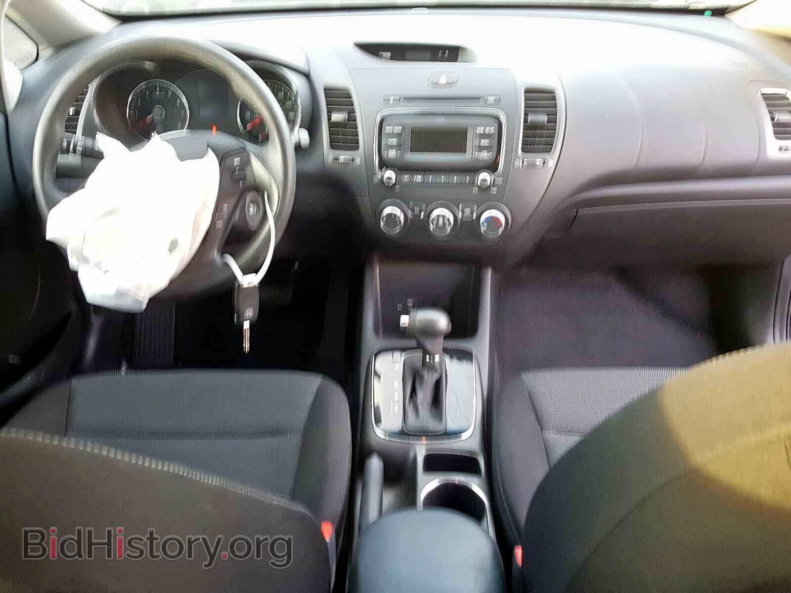 2017 KIA FORTE - VIN: 3KPFK4A7XHE130894 - Фото 9