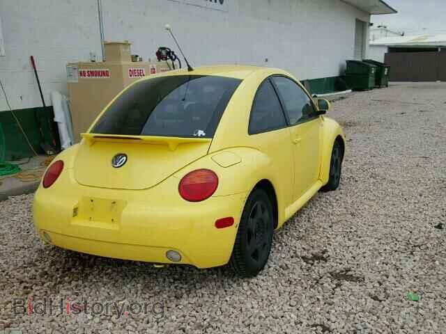 2000 VOLKSWAGEN BEETLE - VIN: 3VWCA21C9YM401003 - Фото 4