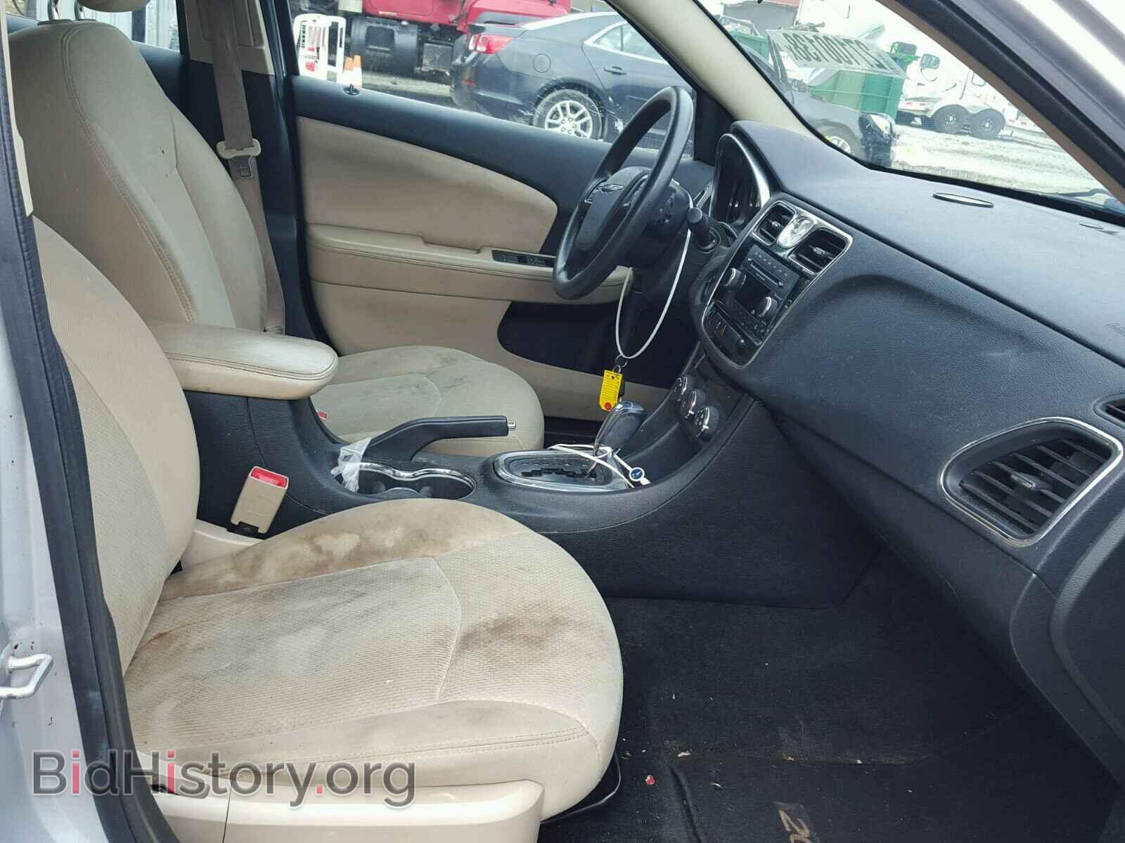 2012 CHRYSLER 200 - VIN: 1C3CCBAB3CN170736 - Фото 5