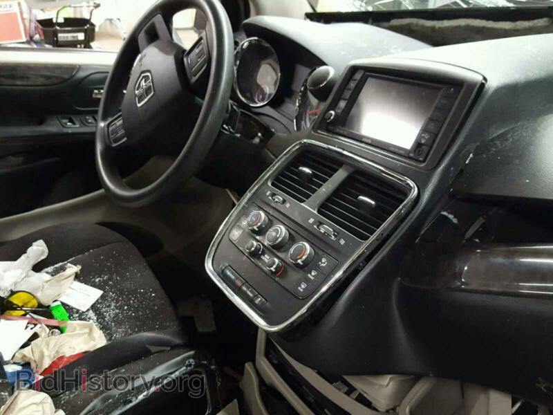 2011 Dodge CARAVAN (VIN 2D4RN3DG0BR677949) — photo 5 of 10