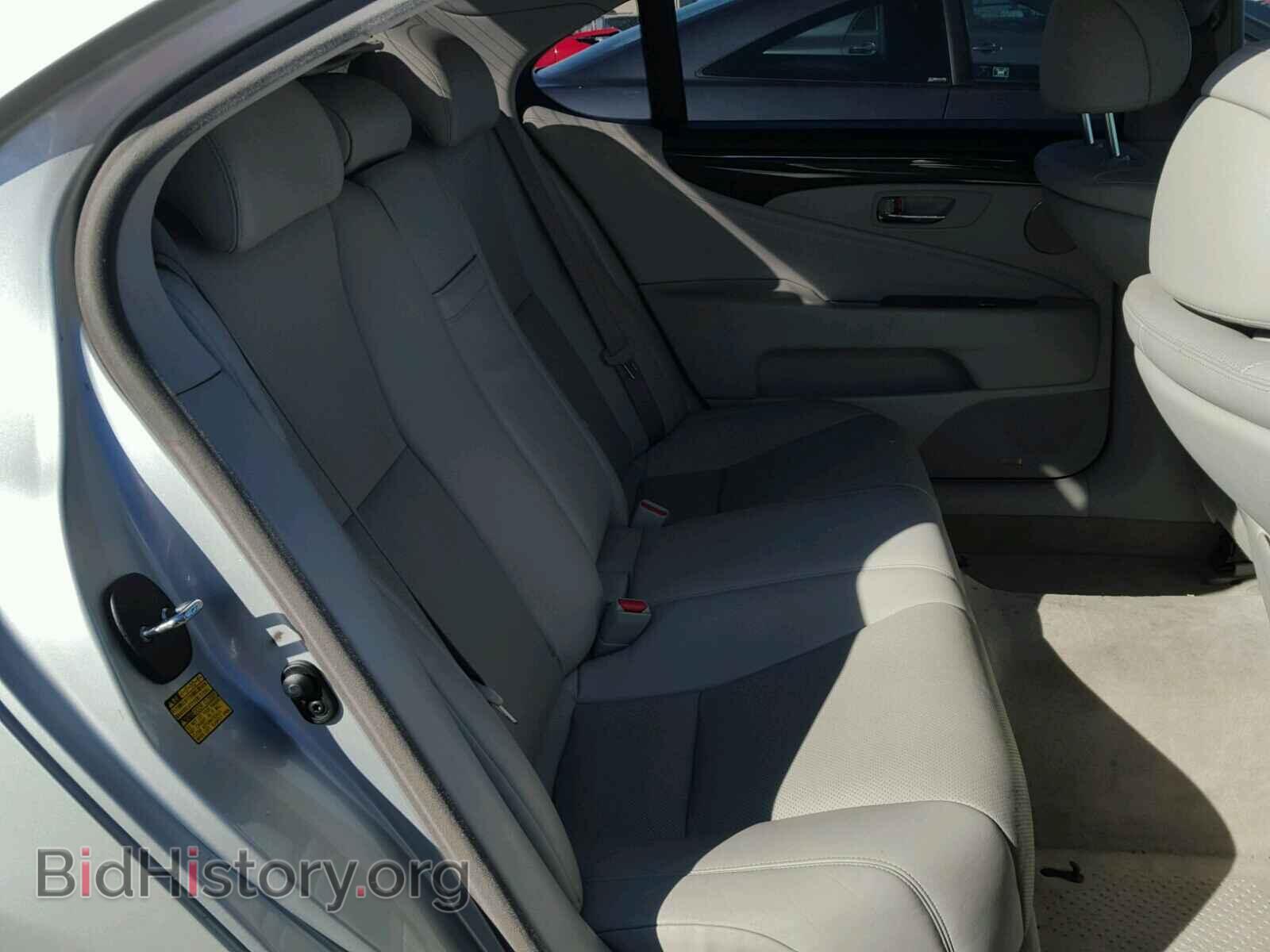 2007 LEXUS LS460 - VIN: JTHGL46F075010225 - Photo 6