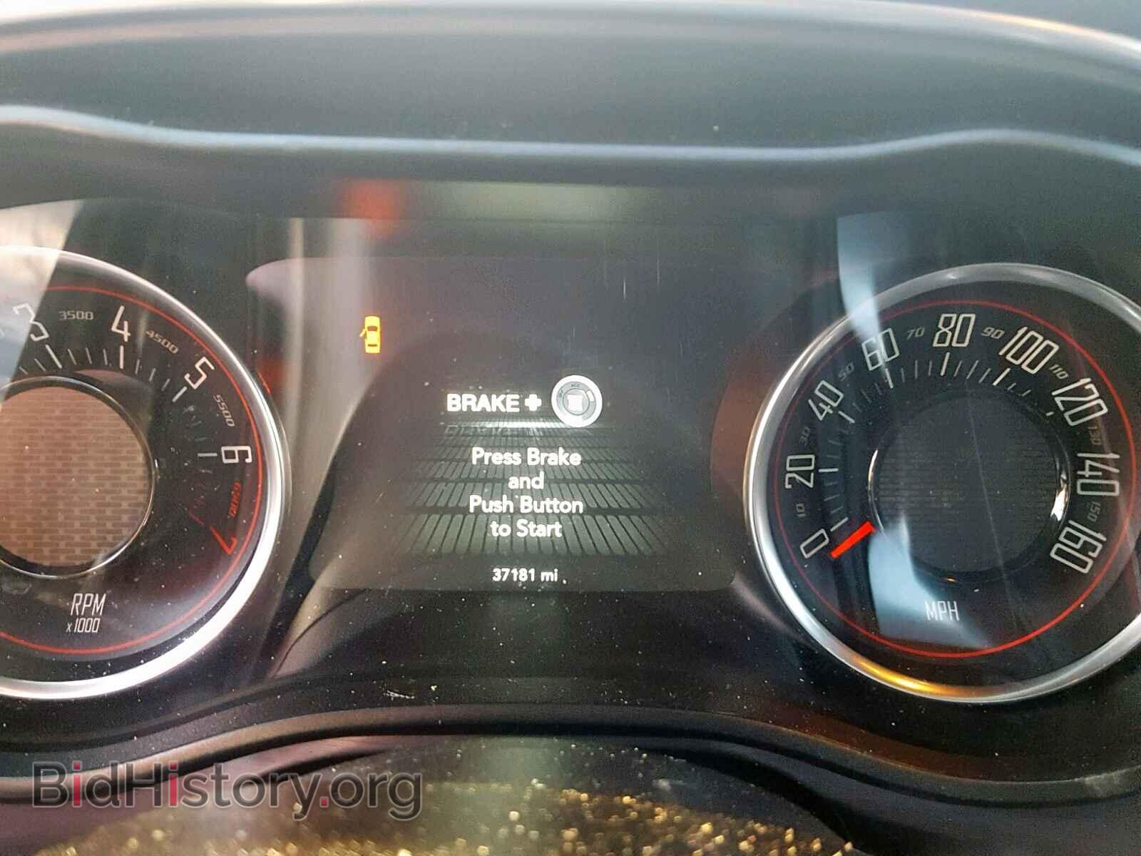 2017 DODGE CHALLENGER - VIN: 2C3CDZAG2HH502036 - Фото 8