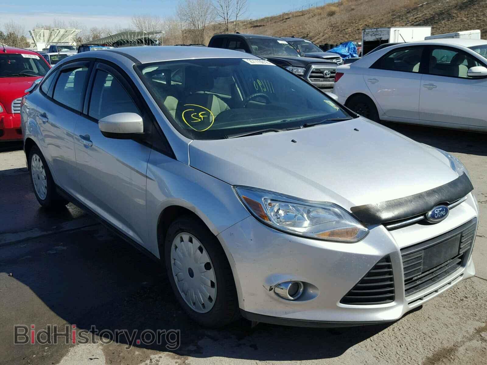 Photo 1FAHP3F24CL444189 - FORD FOCUS 2012