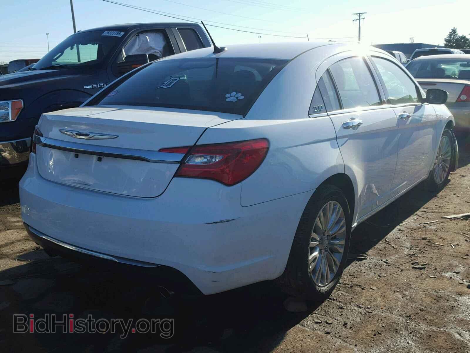 2013 CHRYSLER 200 - VIN: 1C3CCBCG9DN543000 - Фото 4