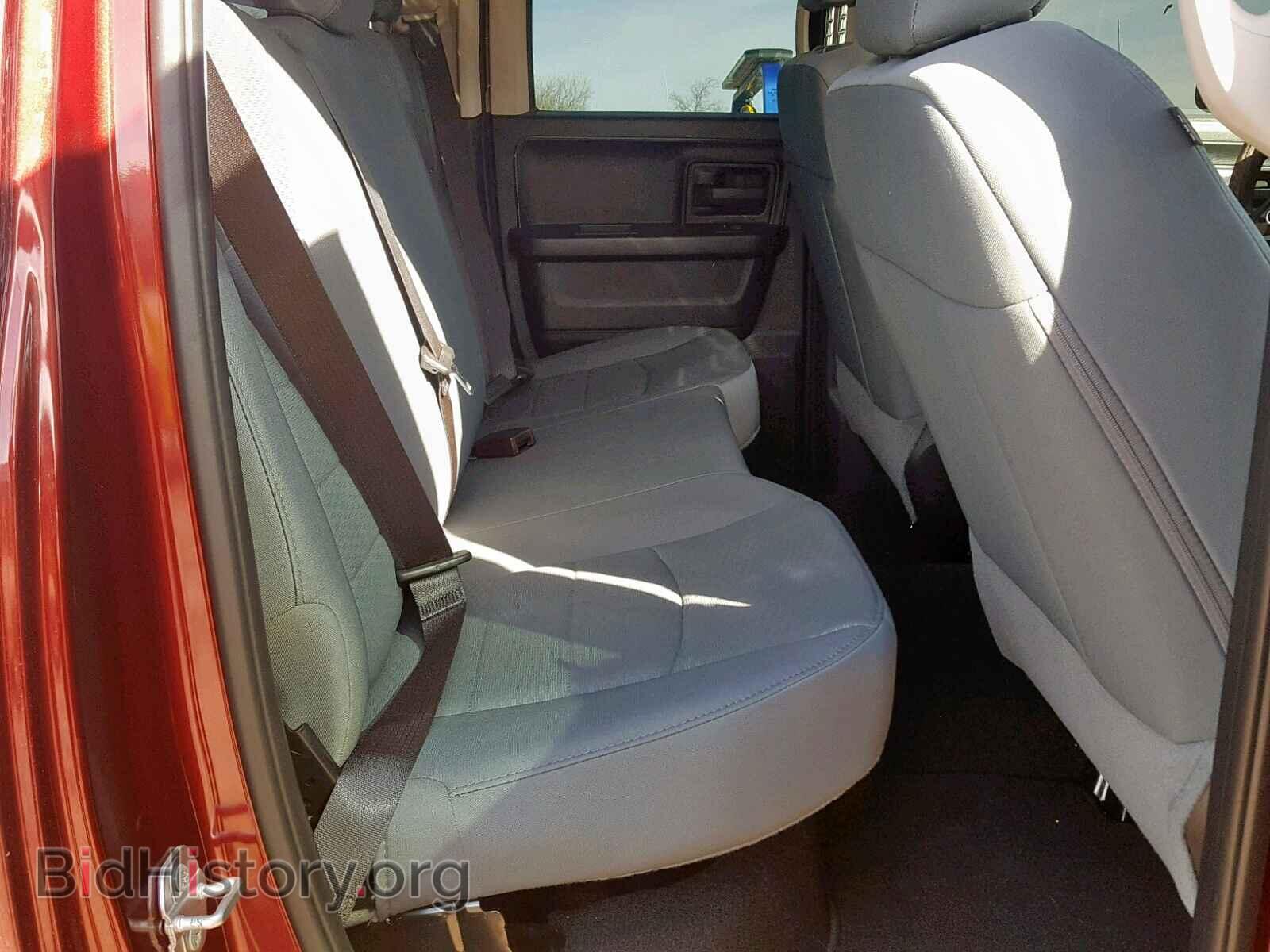2018 RAM 1500 ST - VIN: 1C6RR6FG6JS324779 - Фото 6