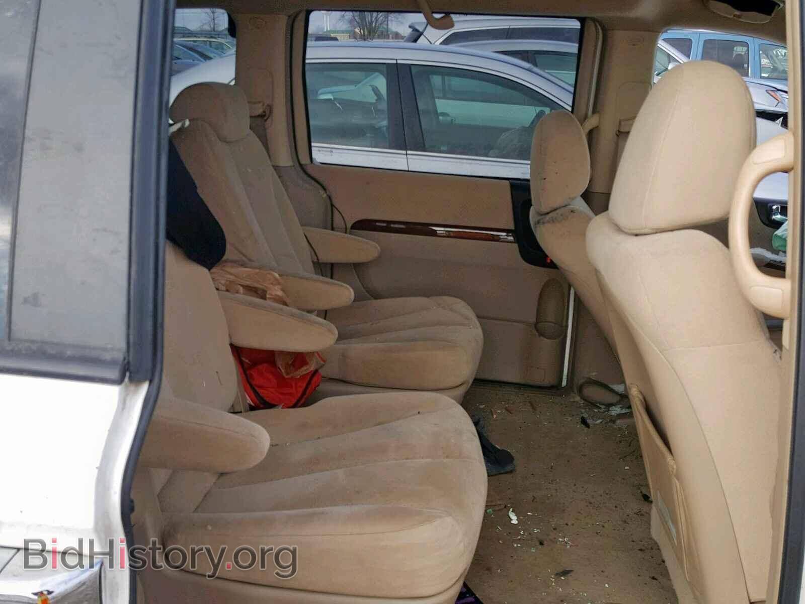 2007 HYUNDAI ENTOURAGE - VIN: KNDMC233676014650 - Фото 6