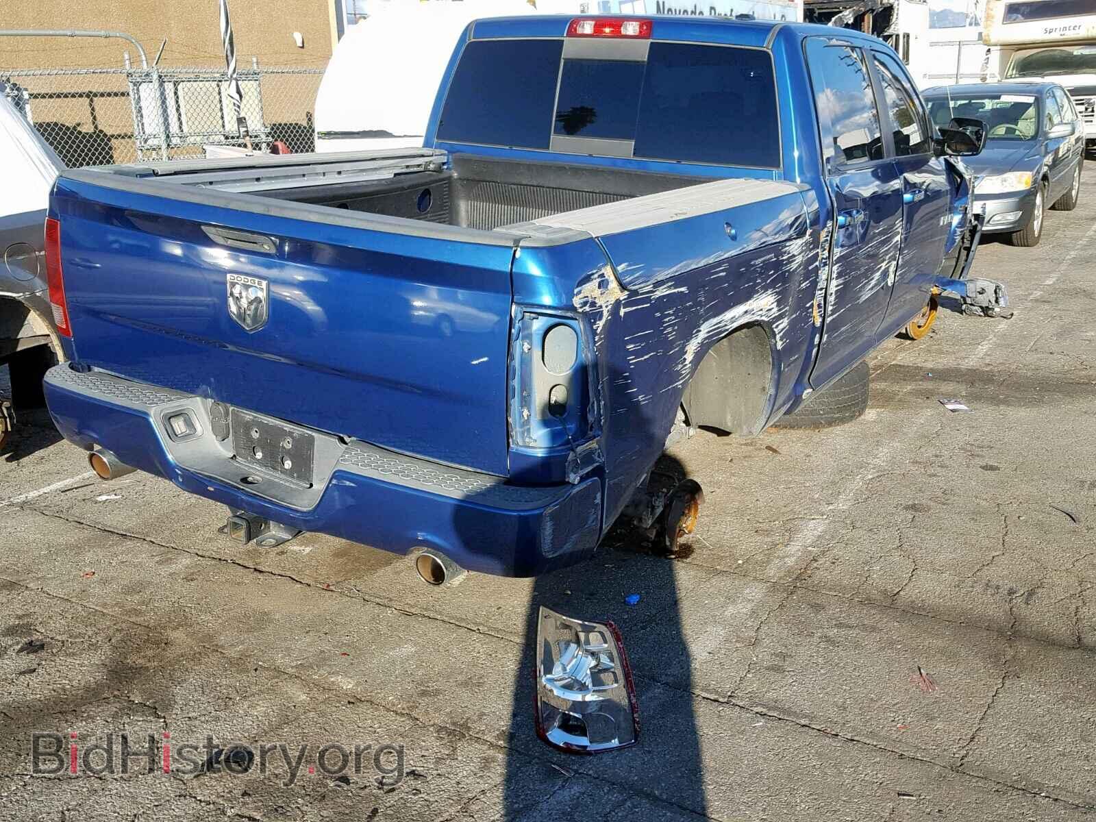 2010 DODGE RAM 1500 - VIN: 1D7RB1CTXAS230931 - Фото 4