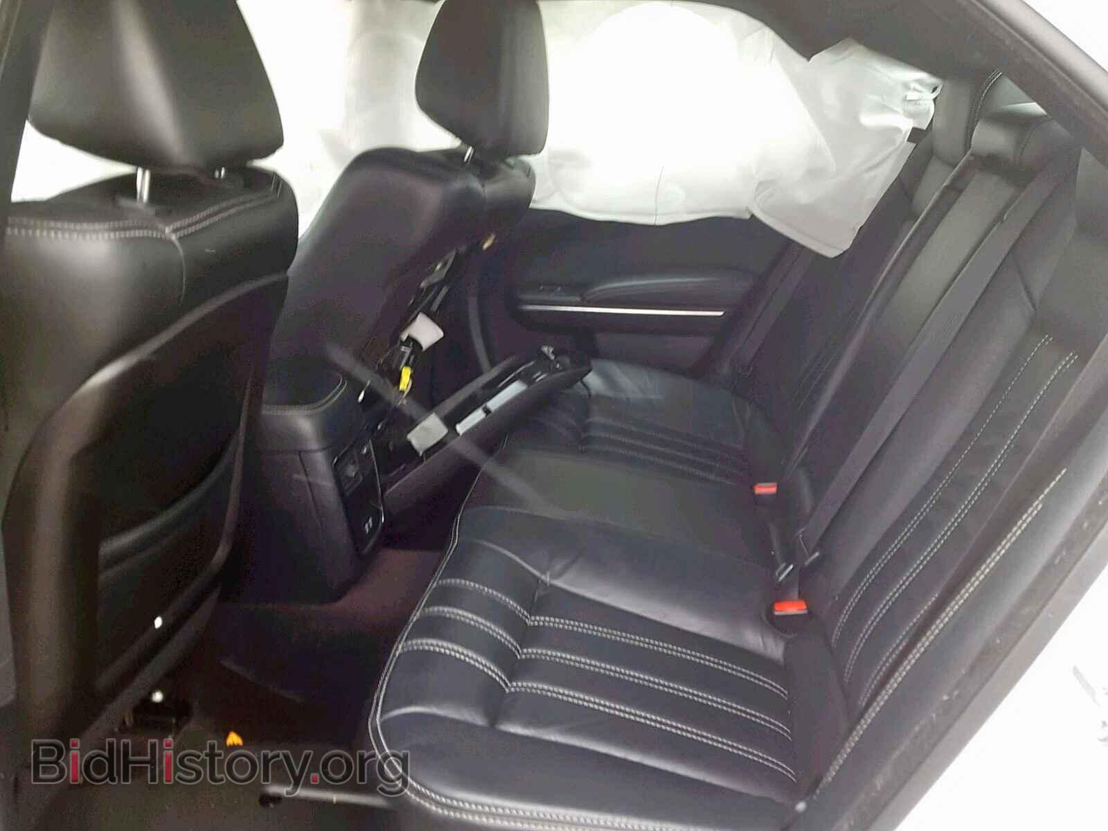 2017 CHRYSLER 300 - VIN: 2C3CCAGG6HH637595 - Фото 6