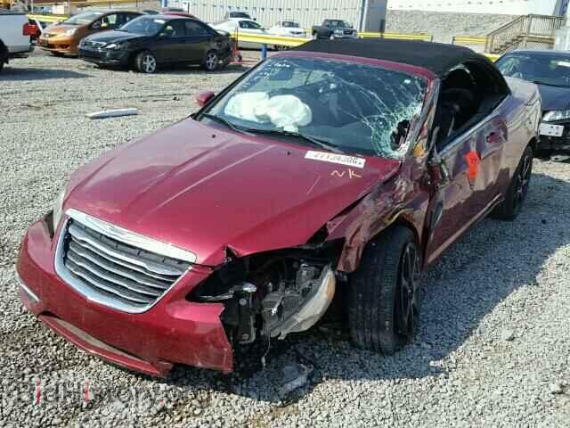 2013 CHRYSLER 200 - VIN: 1C3BCBEB9DN522323 - Фото 2
